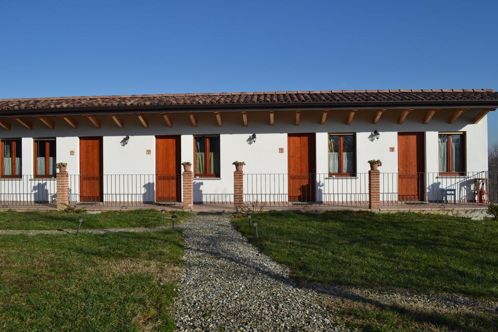 فيلا Cascina Trapella Terruggia الغرفة الصورة